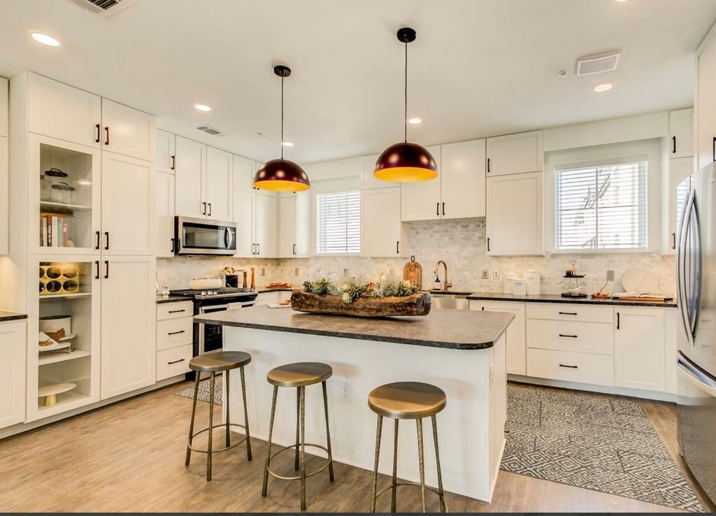 12001 Inwood Road 2303, Dallas, TX 75244