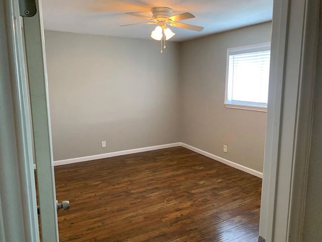 4950 Live Oak Street 106, Dallas, TX 75206