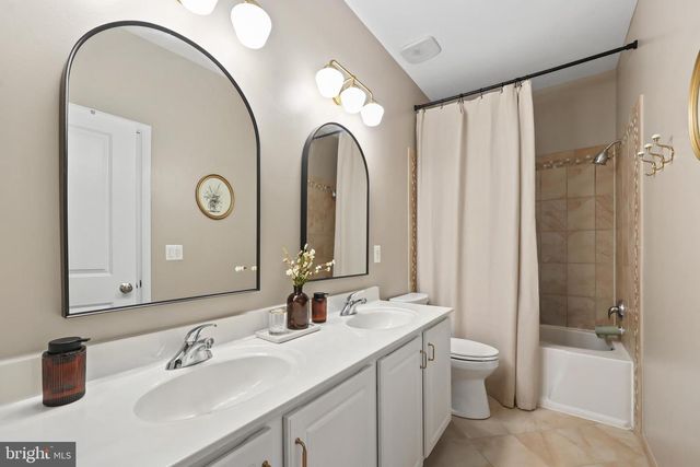 9054 ROARING SPRING LOOP, Bristow, VA 20136