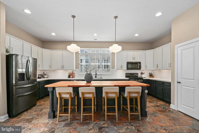9054 ROARING SPRING LOOP, Bristow, VA 20136