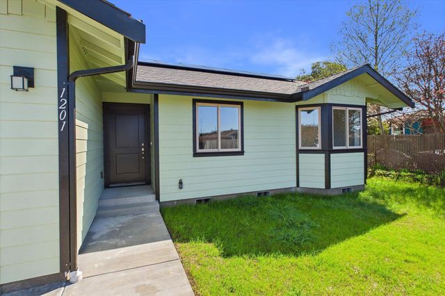 1201 Lily Kay Lane, Mckinleyville, CA 95519