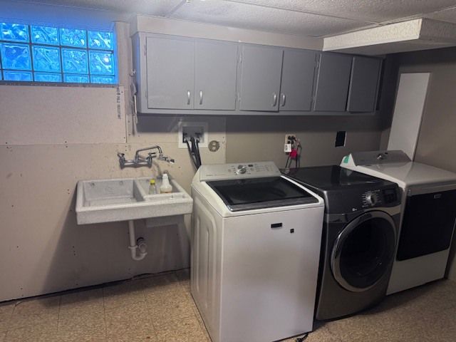 9132 S California Avenue, Evergreen Park, IL 60805