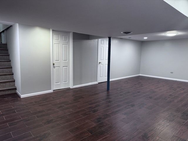 9132 S California Avenue, Evergreen Park, IL 60805