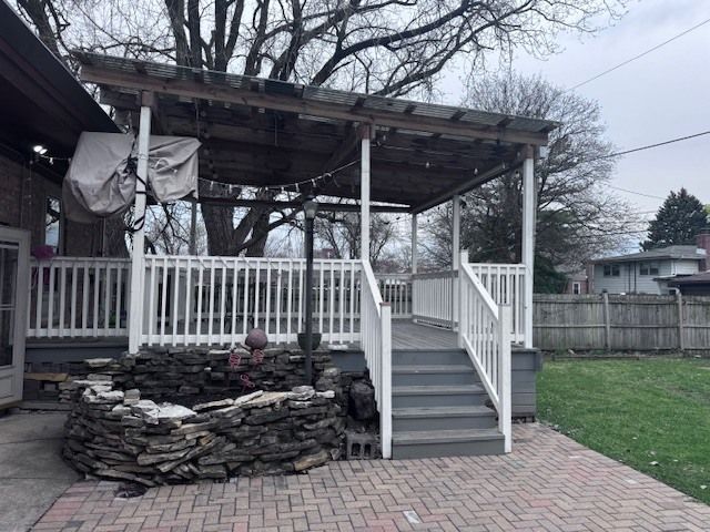 9132 S California Avenue, Evergreen Park, IL 60805