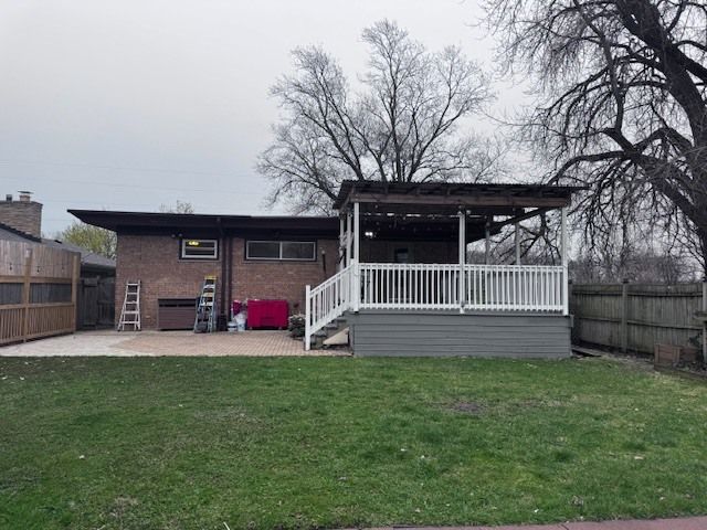 9132 S California Avenue, Evergreen Park, IL 60805