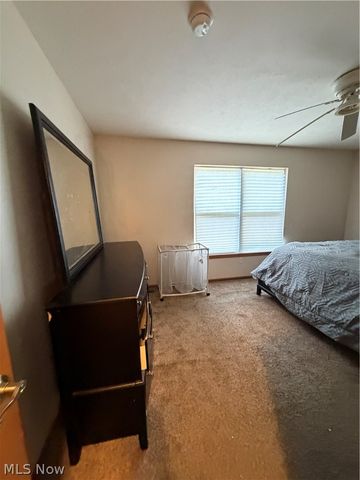 1504 White Avenue, Akron, OH 44307