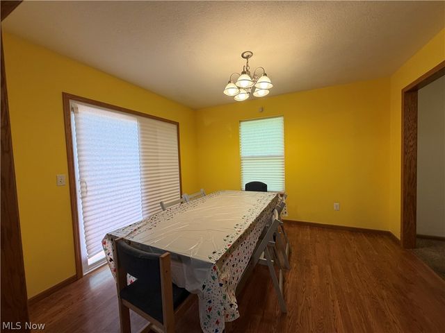 1504 White Avenue, Akron, OH 44307