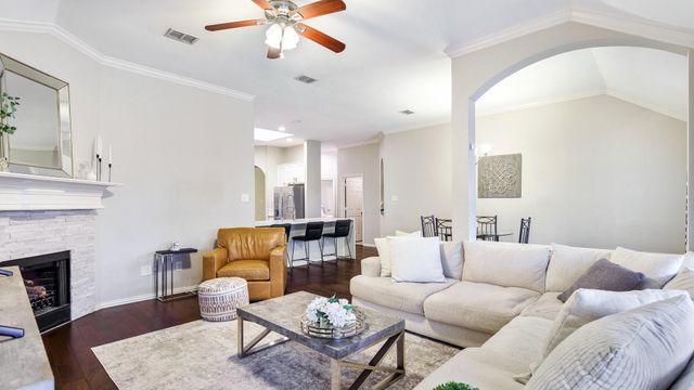 9645 Fairmont Drive, Frisco, TX 75035