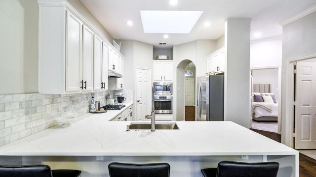 9645 Fairmont Drive, Frisco, TX 75035