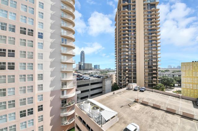 3525 Sage Road 909, Houston, TX 77056