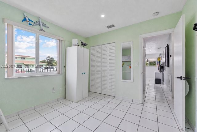 3930 W 2nd Ave, Hialeah, FL 33012