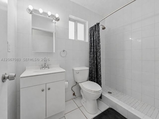 3930 W 2nd Ave, Hialeah, FL 33012