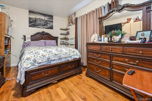 1065 Stell Place, Bronx, NY 10469