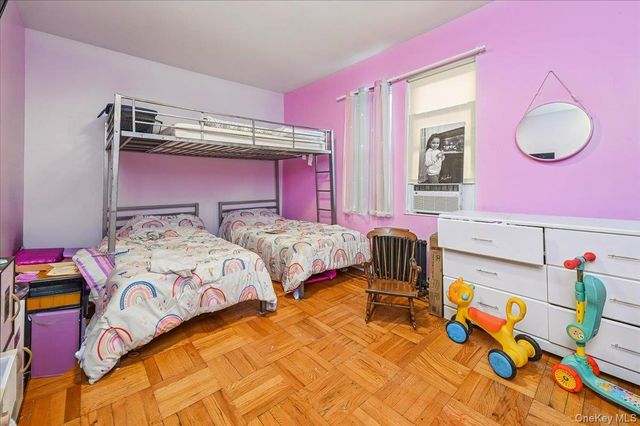 1065 Stell Place, Bronx, NY 10469