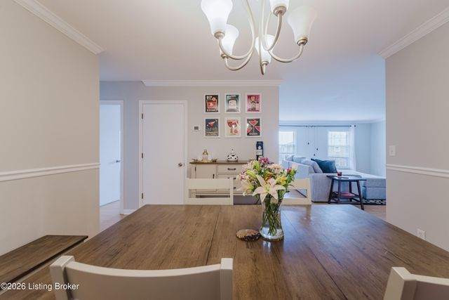 4701 Salisbury Square 104, Louisville, KY 40207