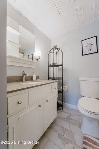 4701 Salisbury Square 104, Louisville, KY 40207