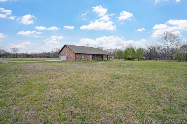 1685 N County Line Road E, Fort Gibson, OK 74434
