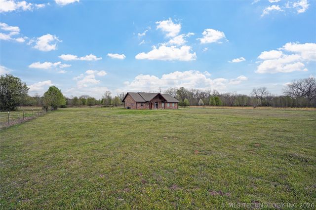 1685 N County Line Road E, Fort Gibson, OK 74434