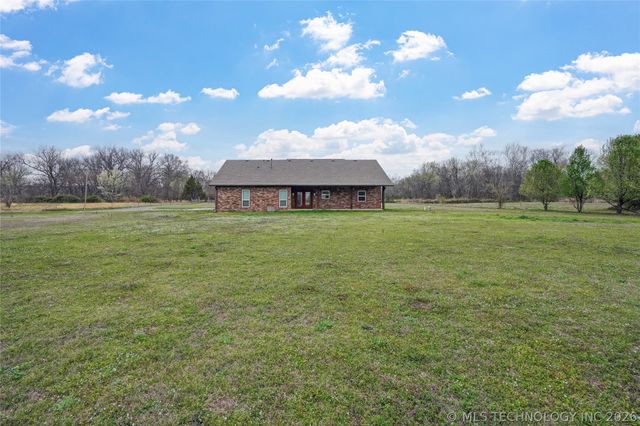 1685 N County Line Road E, Fort Gibson, OK 74434