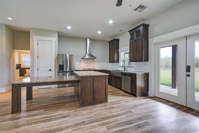 1685 N County Line Road E, Fort Gibson, OK 74434