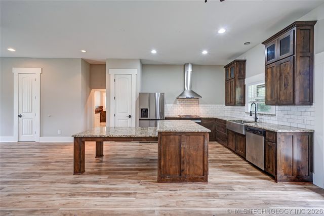 1685 N County Line Road E, Fort Gibson, OK 74434