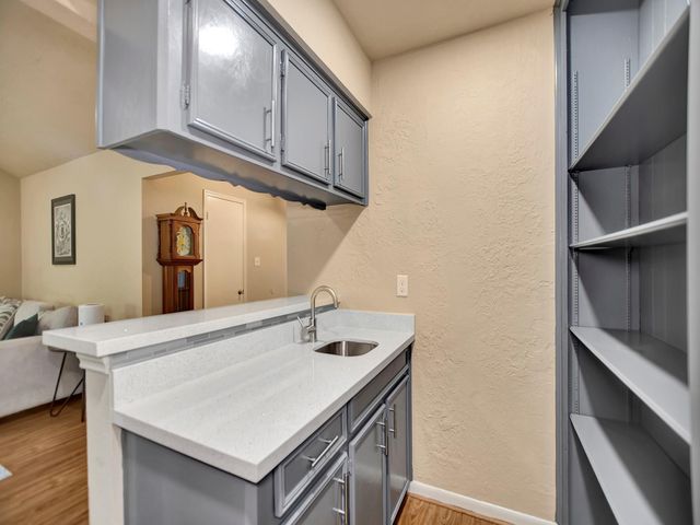 21902 Meadowhill Drive, Spring, TX 77388
