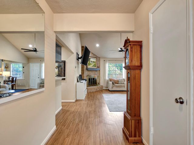 21902 Meadowhill Drive, Spring, TX 77388