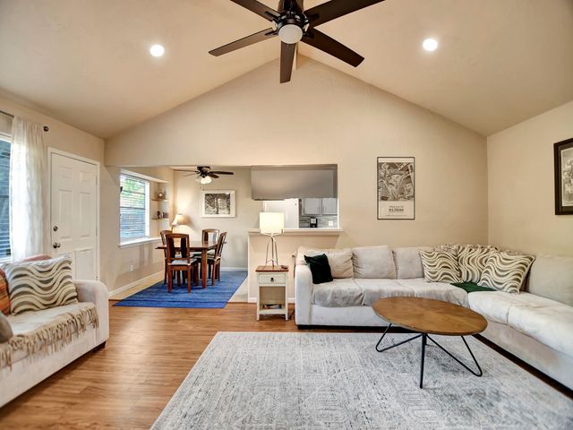 21902 Meadowhill Drive, Spring, TX 77388