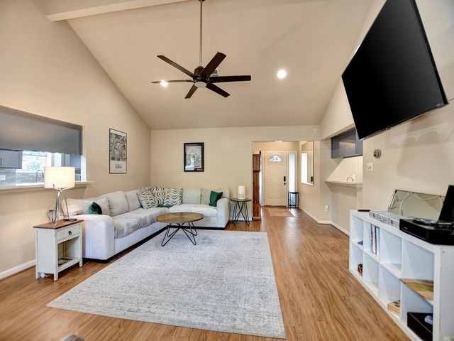 21902 Meadowhill Drive, Spring, TX 77388