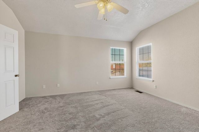 7015 Marigot Court NW, Albuquerque, NM 87120