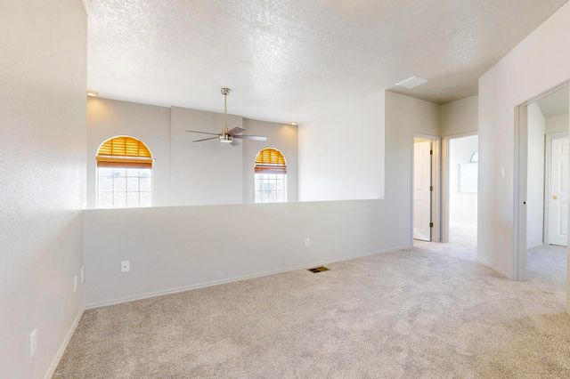 7015 Marigot Court NW, Albuquerque, NM 87120