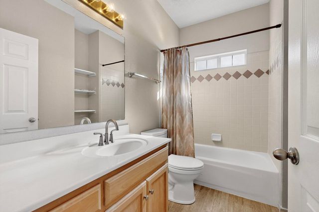 7015 Marigot Court NW, Albuquerque, NM 87120