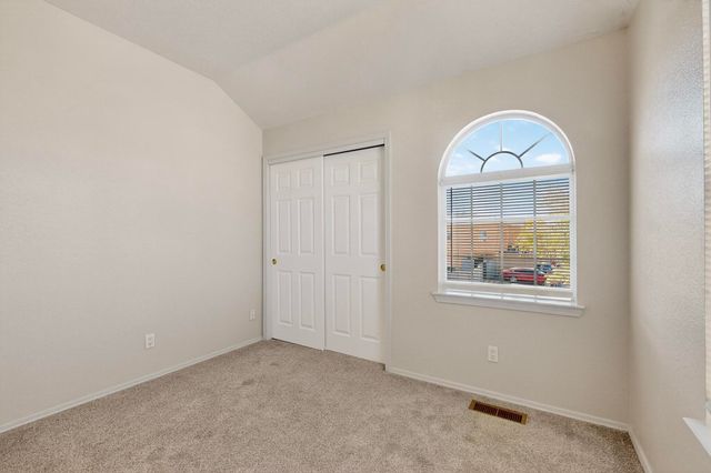 7015 Marigot Court NW, Albuquerque, NM 87120