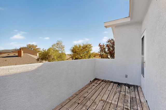 7015 Marigot Court NW, Albuquerque, NM 87120