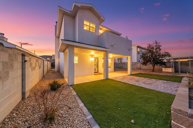 7015 Marigot Court NW, Albuquerque, NM 87120