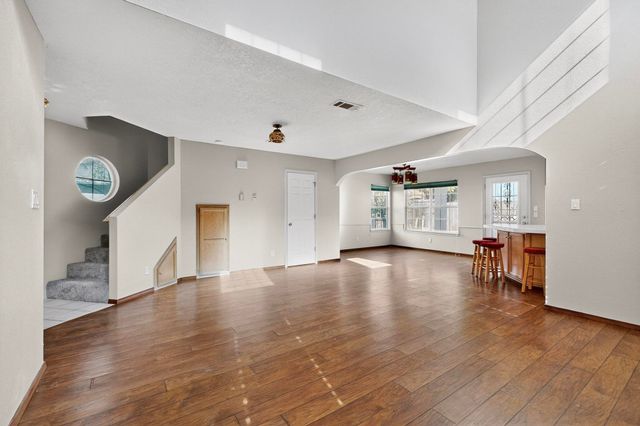 7015 Marigot Court NW, Albuquerque, NM 87120