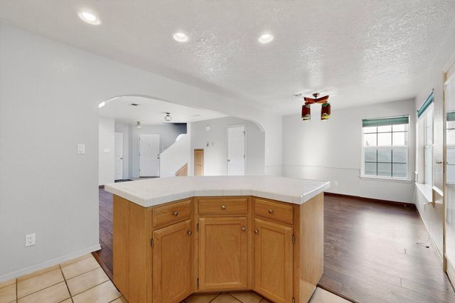 7015 Marigot Court NW, Albuquerque, NM 87120