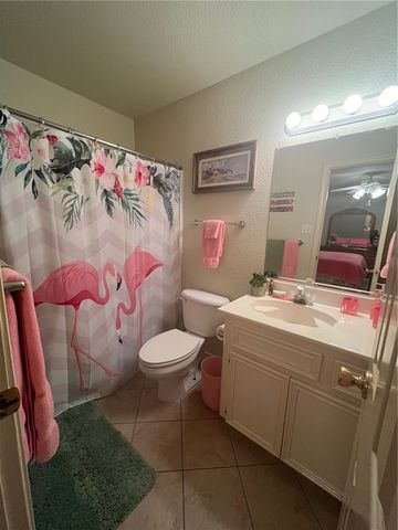 15209 Leeward Dr B1, Corpus Christi, TX 78418