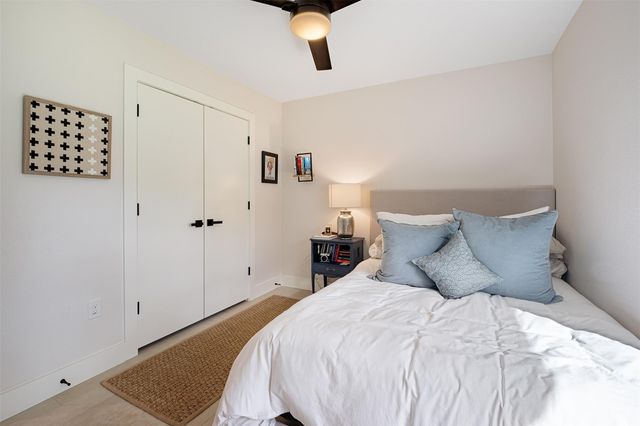 5000 Lansing DR 1, Austin, TX 78745