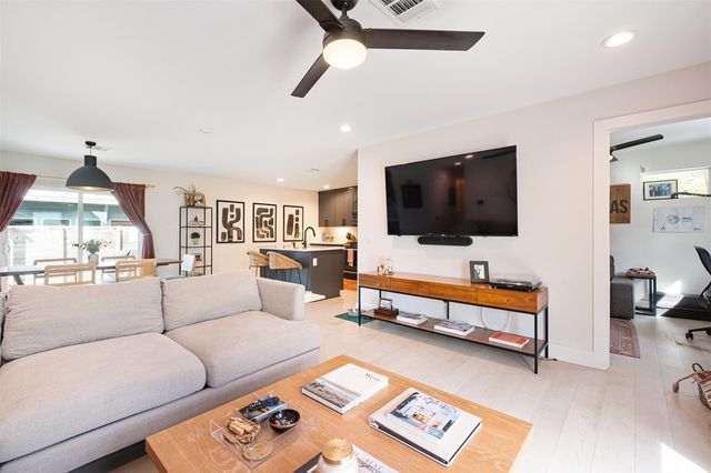 5000 Lansing DR 1, Austin, TX 78745