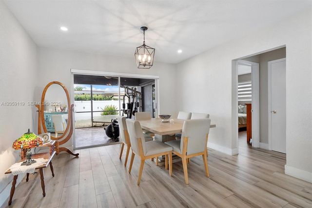 8963 SW 53rd Street, Cooper City, FL 33328