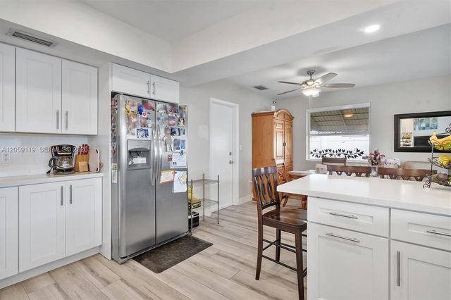 8963 SW 53rd Street, Cooper City, FL 33328