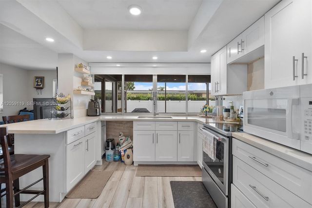 8963 SW 53rd Street, Cooper City, FL 33328