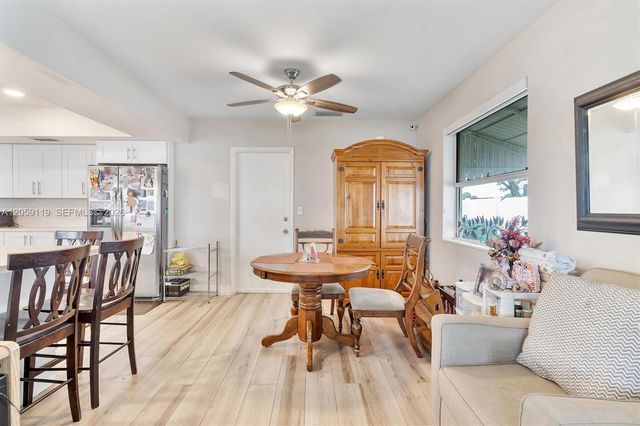 8963 SW 53rd Street, Cooper City, FL 33328