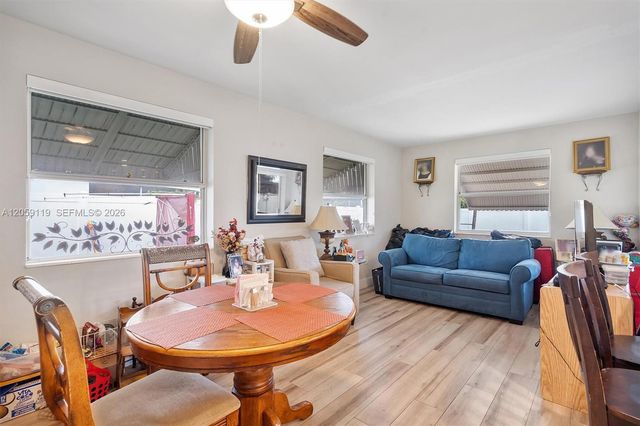 8963 SW 53rd Street, Cooper City, FL 33328