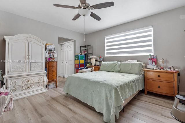 8963 SW 53rd Street, Cooper City, FL 33328