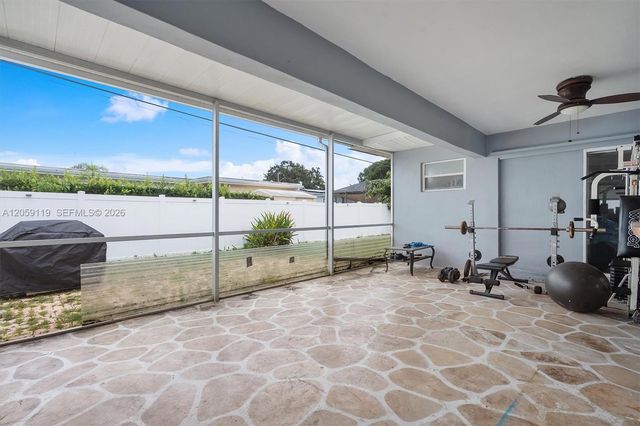 8963 SW 53rd Street, Cooper City, FL 33328