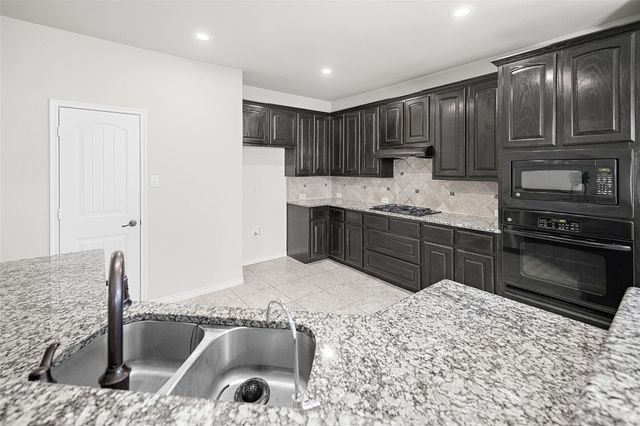 10005 Petrified Tree Lane, Mckinney, TX 75072