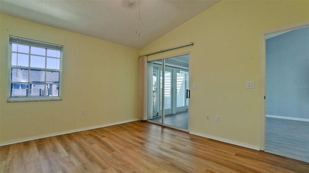 Image 23 of property listing at 506 WOODSTORK CIRCLE, Bradenton, FL 34209