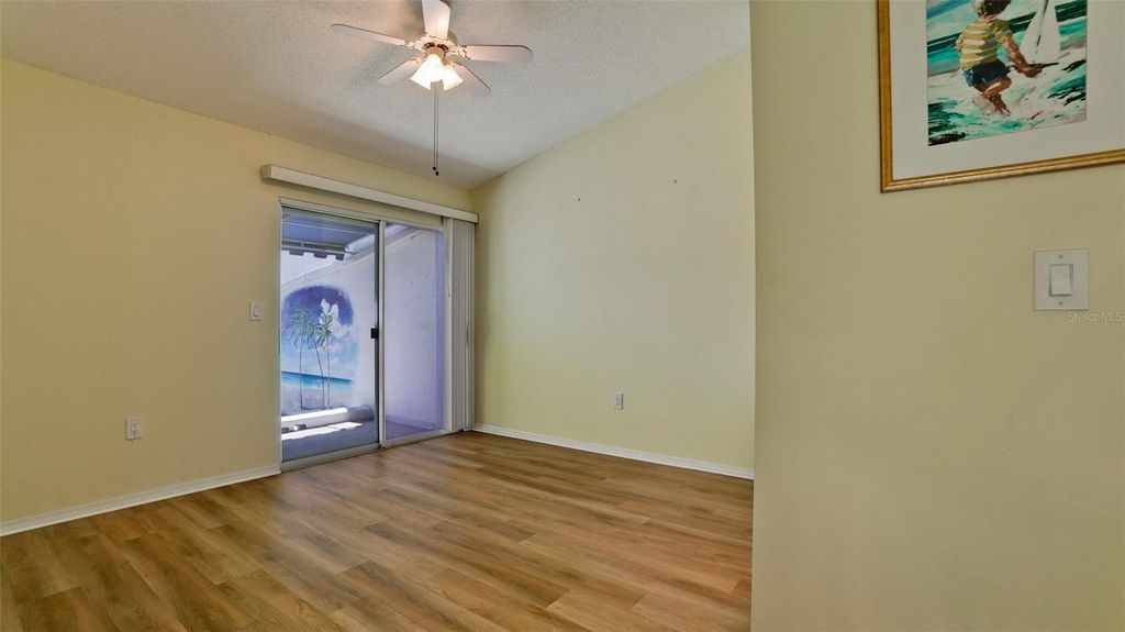 Image 24 of property listing at 506 WOODSTORK CIRCLE, Bradenton, FL 34209
